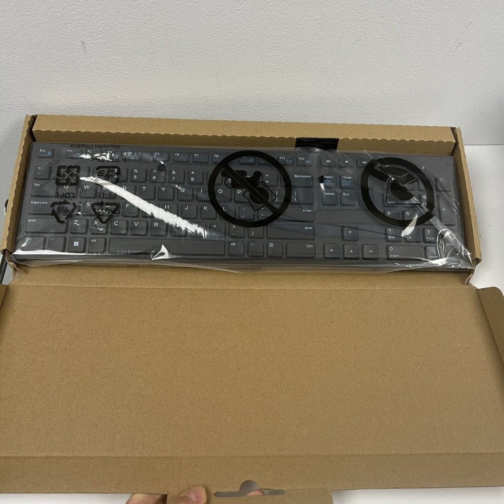 NEW Dell Keyboard KB216 NIB